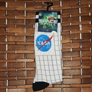 Space Series NASA White and Black Socks Mens 7-12